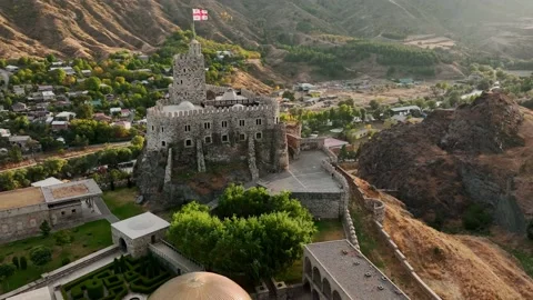 Flight over of Rabati Castle is a medieval castle in Akhaltsikhe, south Georgia. 库存影片 237808723