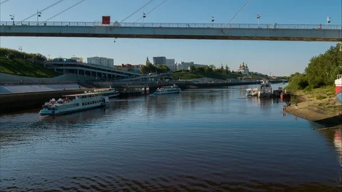 Flight over the river in the city Stock Footage 79774322