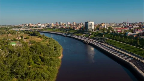 Flight over the river in the city Stock Footage 79774490