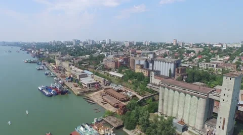 Flight over river Don on Rostov-on-Don Video stock 56929219