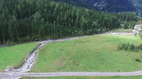 Flight over a river Видео 58091640