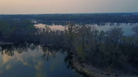 Flight over the river at sunset Vídeo Stock 74602279