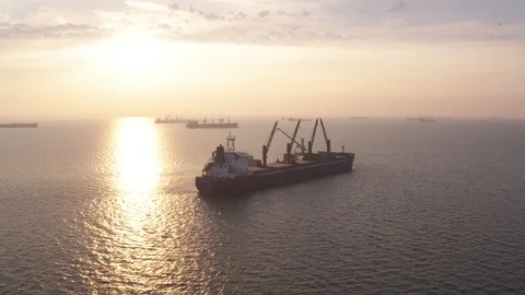 Flight over sea and ship Vídeo Stock 123695656