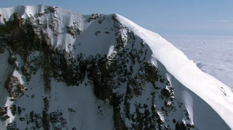 Flight past Hogsback on Oregon's Mt. Hood Stock Footage 59526628