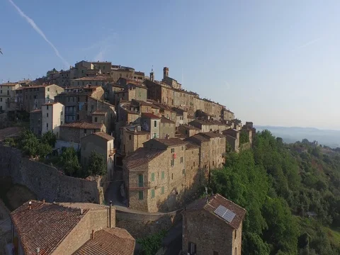 Flight on small towns in Tuscany Stock Footage 72200001