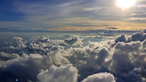 Flight through moving clouds with beautiful sunset. Vídeo Stock 112362640