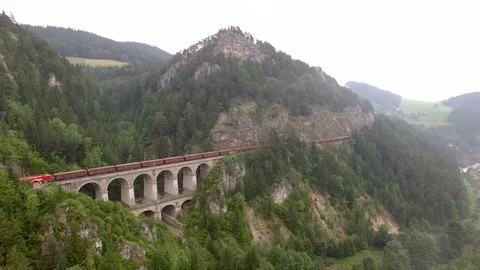 Flights over the Austrian 動画素材 86097911