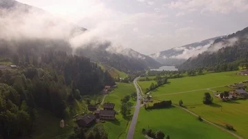 Flights over the Austrian 動画素材 86150318
