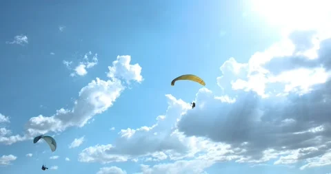 Flights with Paragliding 動画素材 196750375