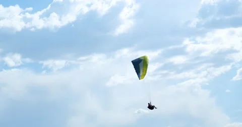 Flights with Paragliding 動画素材 196794435