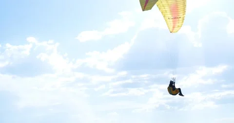 Flights with Paragliding 動画素材 196812582