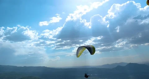 Flights with Paragliding 動画素材 196814655