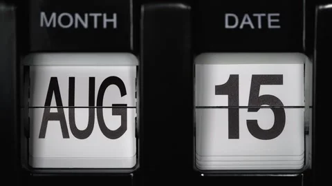 Flip calendar with date change fifteenth August to sixteenth of August. close up Stock Footage 270014185