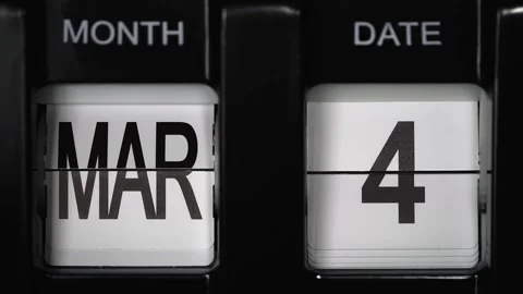 Flip calendar with date change from fourth of March to fifth of March. close up. Stock Footage 265366544