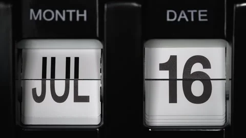Flip calendar with date change sixteenth July to seventeenth of July. close up. Stock Footage 269088895