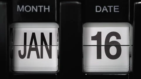 Flip calendar with date change from sixteenth of January to seventeenth January. Stock-Footage 274172574