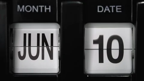 Flip calendar with date change from tenth of June to eleventh of June. close up. Stock-Footage 267934111