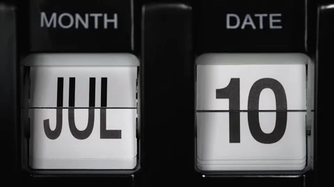 Flip calendar with date change from tenth of July to eleventh of July. close up. Stock Footage 268919095