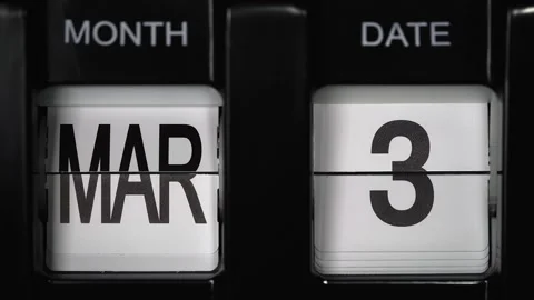 Flip calendar with date change from third of March to fourth of March. close up. Stock Footage 265202900