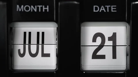 Flip calendar with date change twenty-first July to twenty-second July. close up Stock Footage 269249010