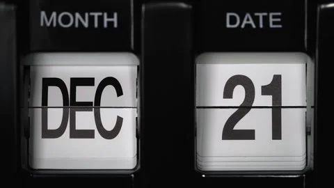 Flip calendar with date change twenty first December to twenty-second December. Stock Footage 273749286