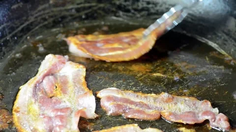 Flipping Bacon Video stock 54109796