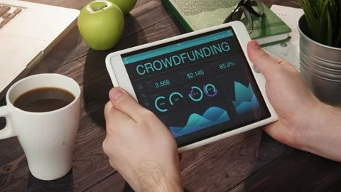 Flipping the tablet Stock Footage 102709052