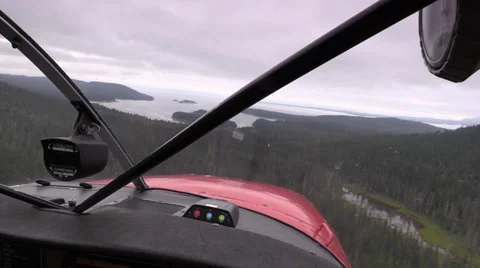 Float plane flying to Funter Bay Stock Footage 27732733