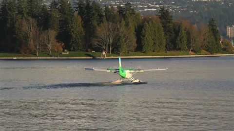 Float plane takes off from Vancouver Harbour Stock Footage 922695