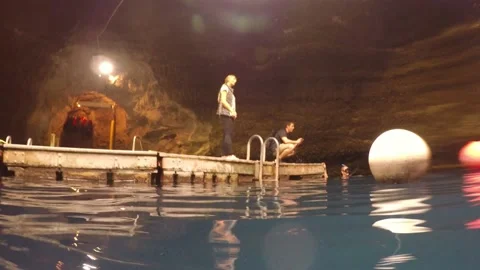 Float from water to above water Video stock 137663280