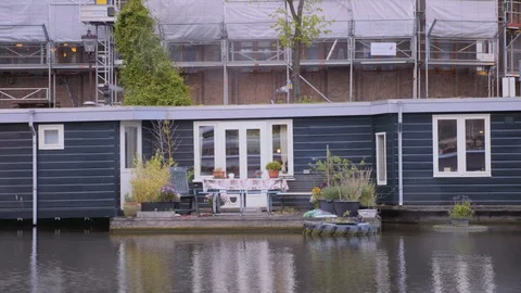 Floating house at Amsterdam Video stock 119282178