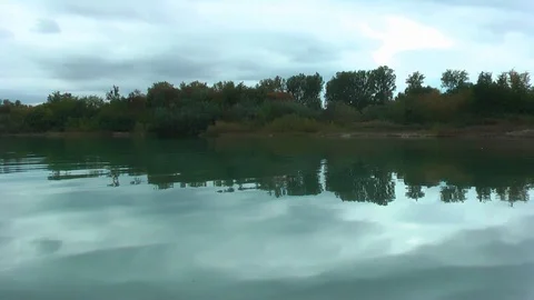 Floating installation for the extraction of pebbles. Vídeos de archivo 96726375