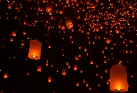 Floating lantern Festiva. Photos