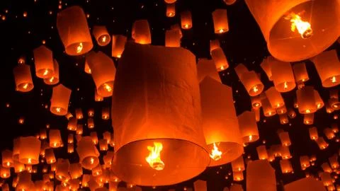 Floating lantern Festiva. Photos