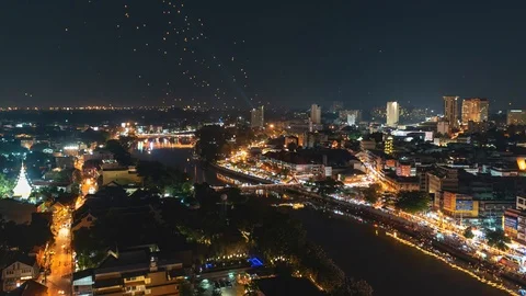 Floating lanterns in Yee Peng or Loy Krathong Festival at Chiangmai (Zoom-Out) Stock Footage 98963878