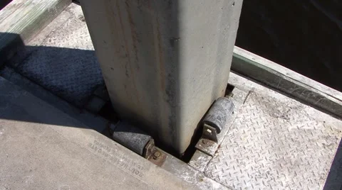 Floating Pier Pilllar Video stock 921364