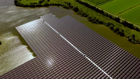 Floating Solar Panels 動画素材 138047363