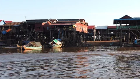 Floating Village of Kampong Khleang on Tonle Sap Lake Stock Footage