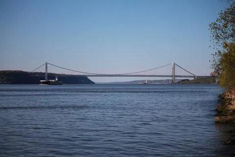 The floating Washington bridge over the Hudson river Stock Photos