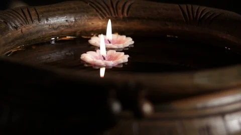 Floating Water lamp Vídeos de archivo 98464866