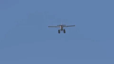 Floatplane Fly Blue Sky Video stock 93322146
