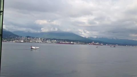 Floatplane Video stock 160469247