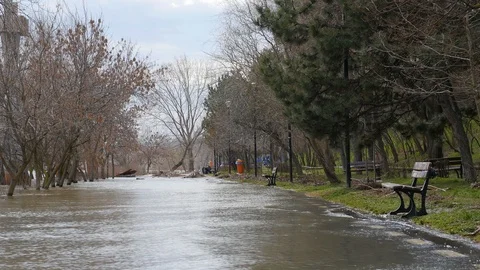 Flood Disaster In The City Stock-Footage 88414574