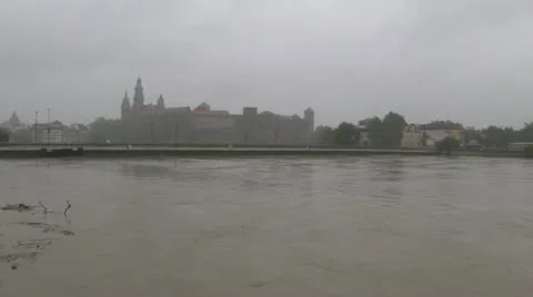 Flood in Krakow Video stock 11809912