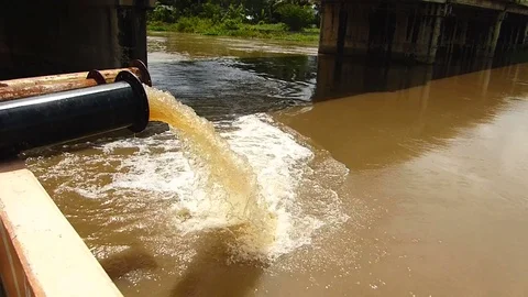 The flood problem in the metropolitan area. Stock Footage 83930868