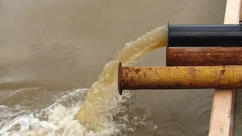 The flood problem in the metropolitan area. Stock Footage 83930894