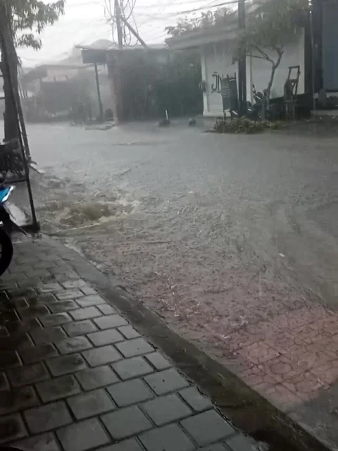 Flood rain Stock Footage 171764795