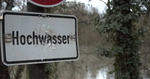 Flood warning sign 動画素材 147752271