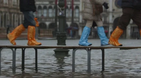 Flooded footpaths, st mark's, venice, italy - sea level rise Stock Footage 45542472