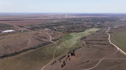 Flooded Quarry in the Bush. Mining and Quarrying. Vídeo Stock 135060242